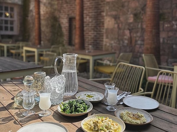 5. Yuri Chefs’ Table x Yuri Gastro Bar